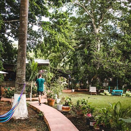 Yaxche Centro Hostal Y Camping Bacalar Dış mekan fotoğraf