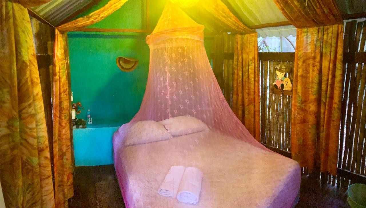 Yaxche Centro Hostal Y Camping Bacalar Dış mekan fotoğraf