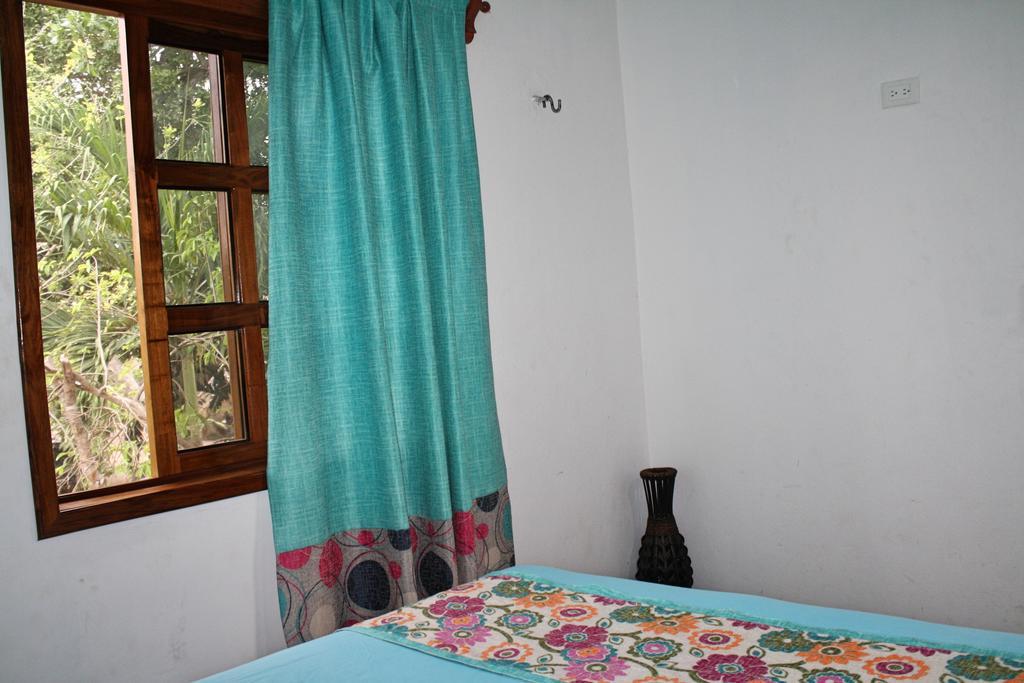 Yaxche Centro Hostal Y Camping Bacalar Dış mekan fotoğraf