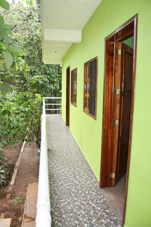 Yaxche Centro Hostal Y Camping Bacalar Dış mekan fotoğraf